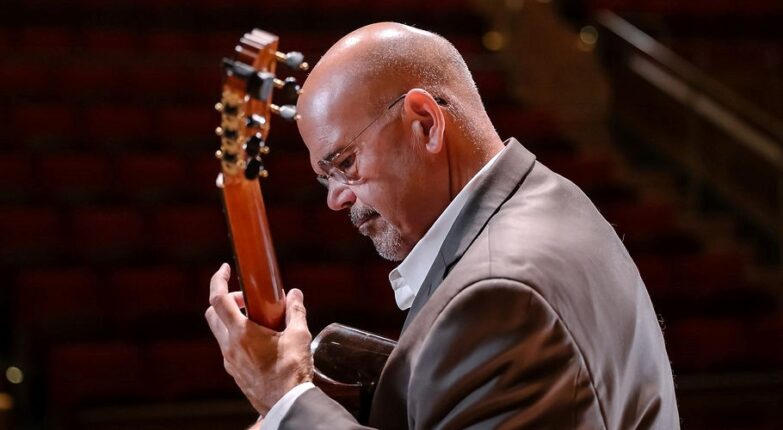 The Greater Cincinnati Guitar Society Presents Guitarist Nicholas Goluses